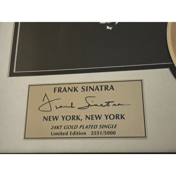 Rare Frank Sinatra "New York" 24KT Gold Plated 45 Single Record Framed Signed - Picture 9 of 10